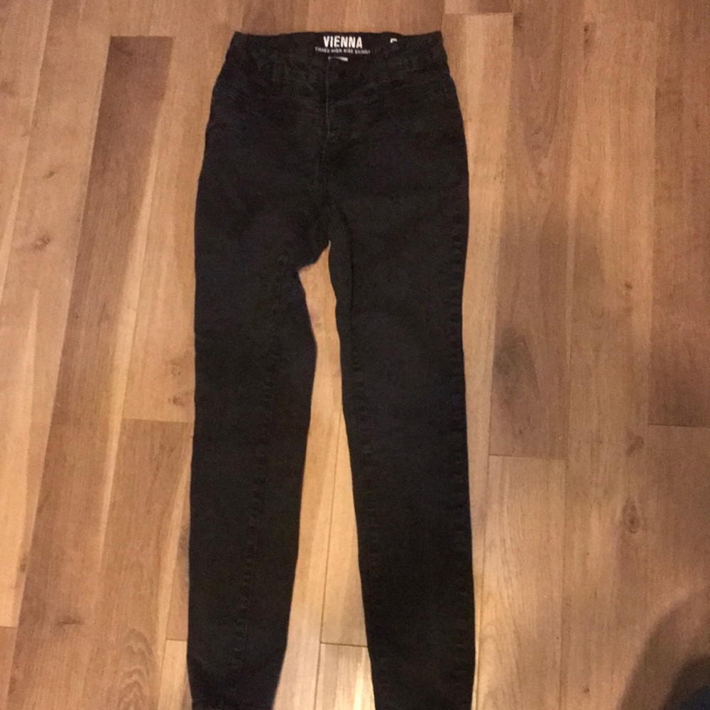 Black Vienna high rise skinny jeans size five.